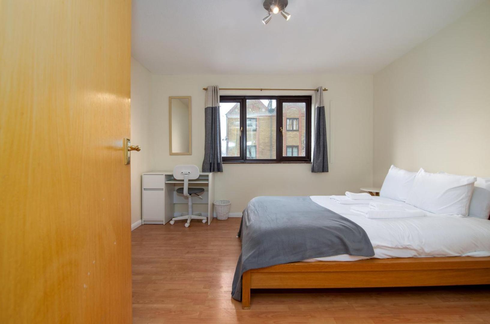 Pensiune Guestready - 4br In Surrey Quays Canada Water