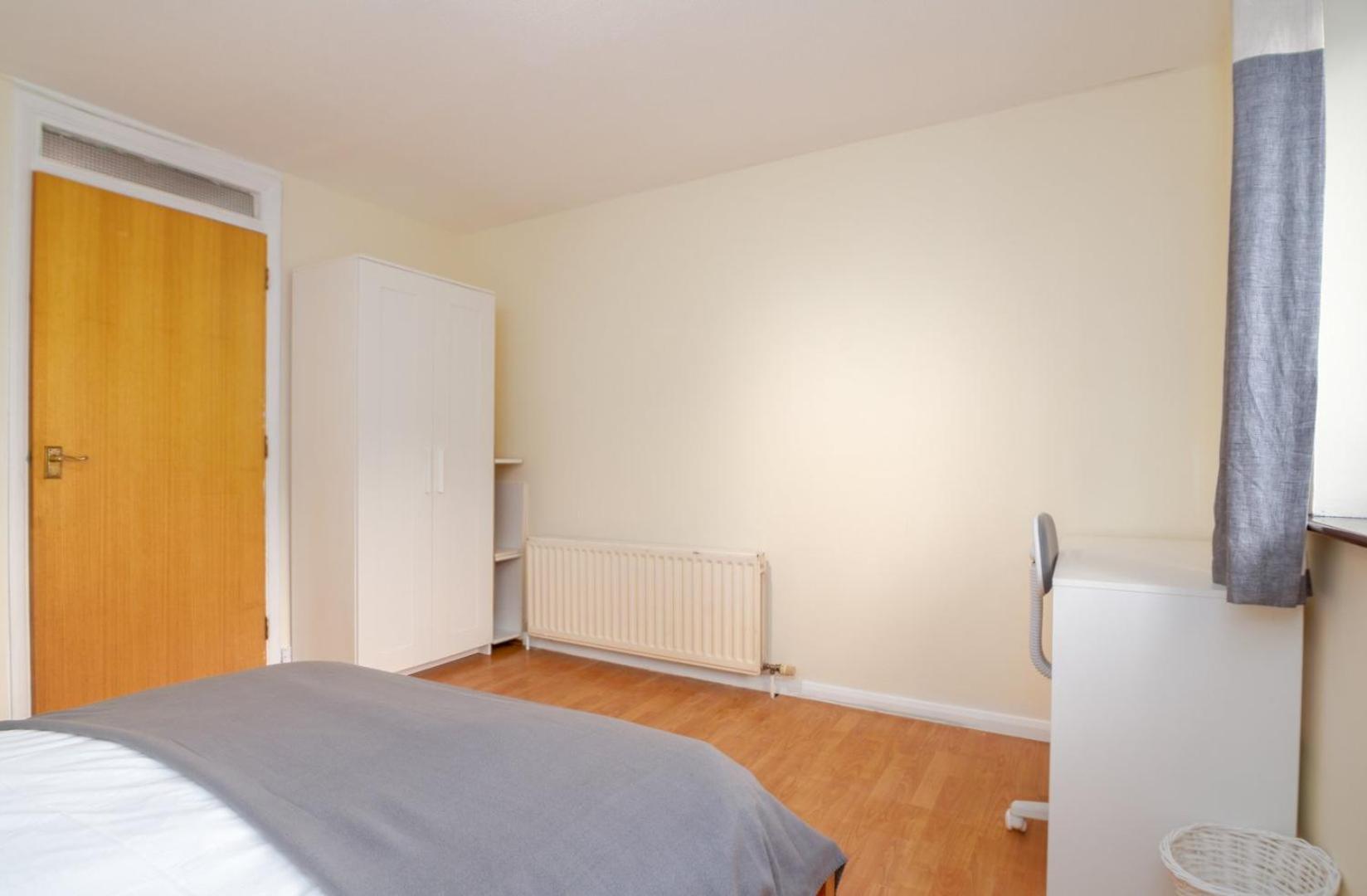 Gasthof Guestready - 4br In Surrey Quays Canada Water *